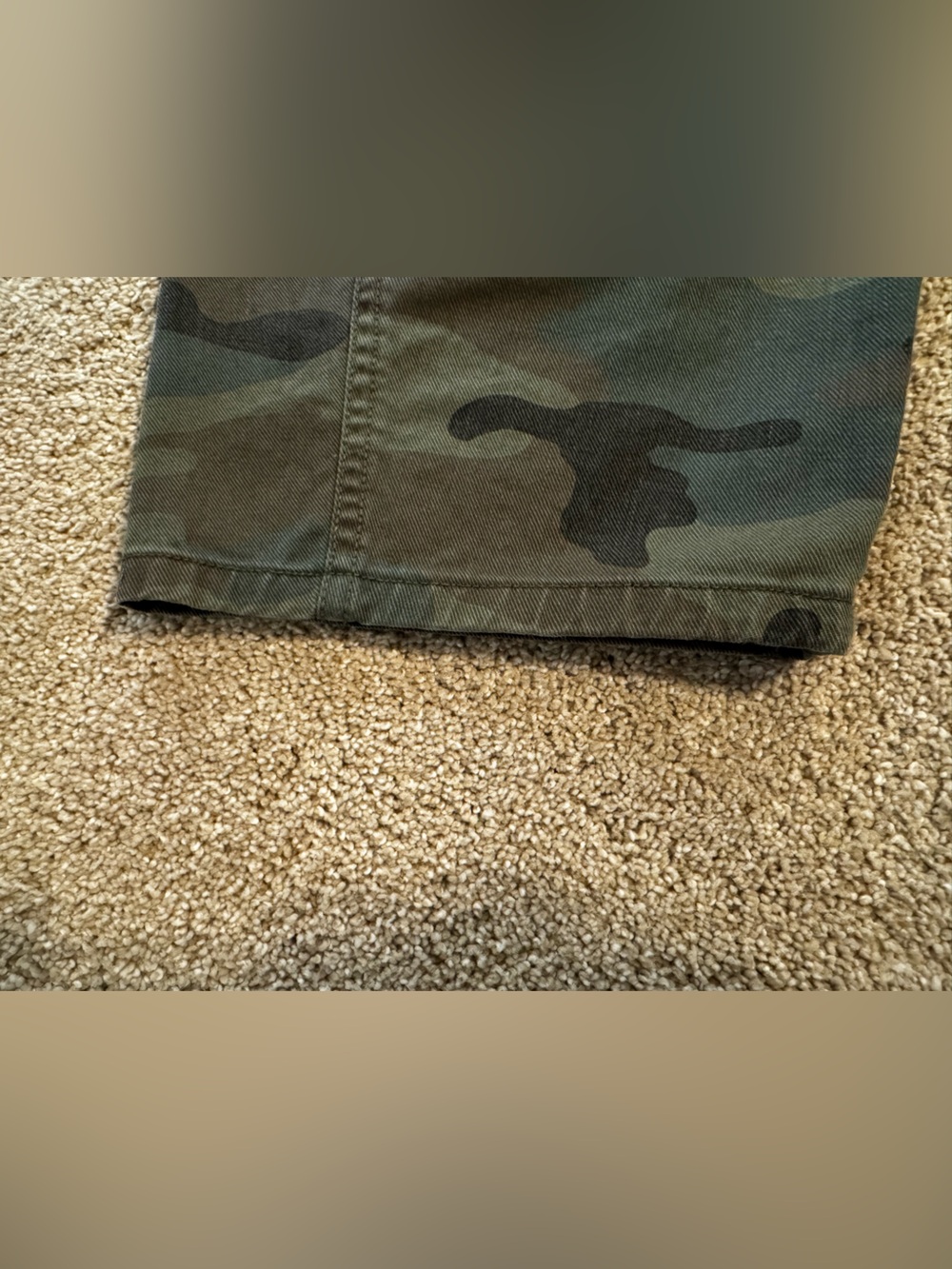 GAP Olive Green Cargo Barrel Pants - Picture 4 of 10